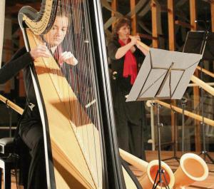 Hörgenuss mit Harfe und Alphorn - Benefizkonzert des Kiwanis-Clubs Weinsberger Tal